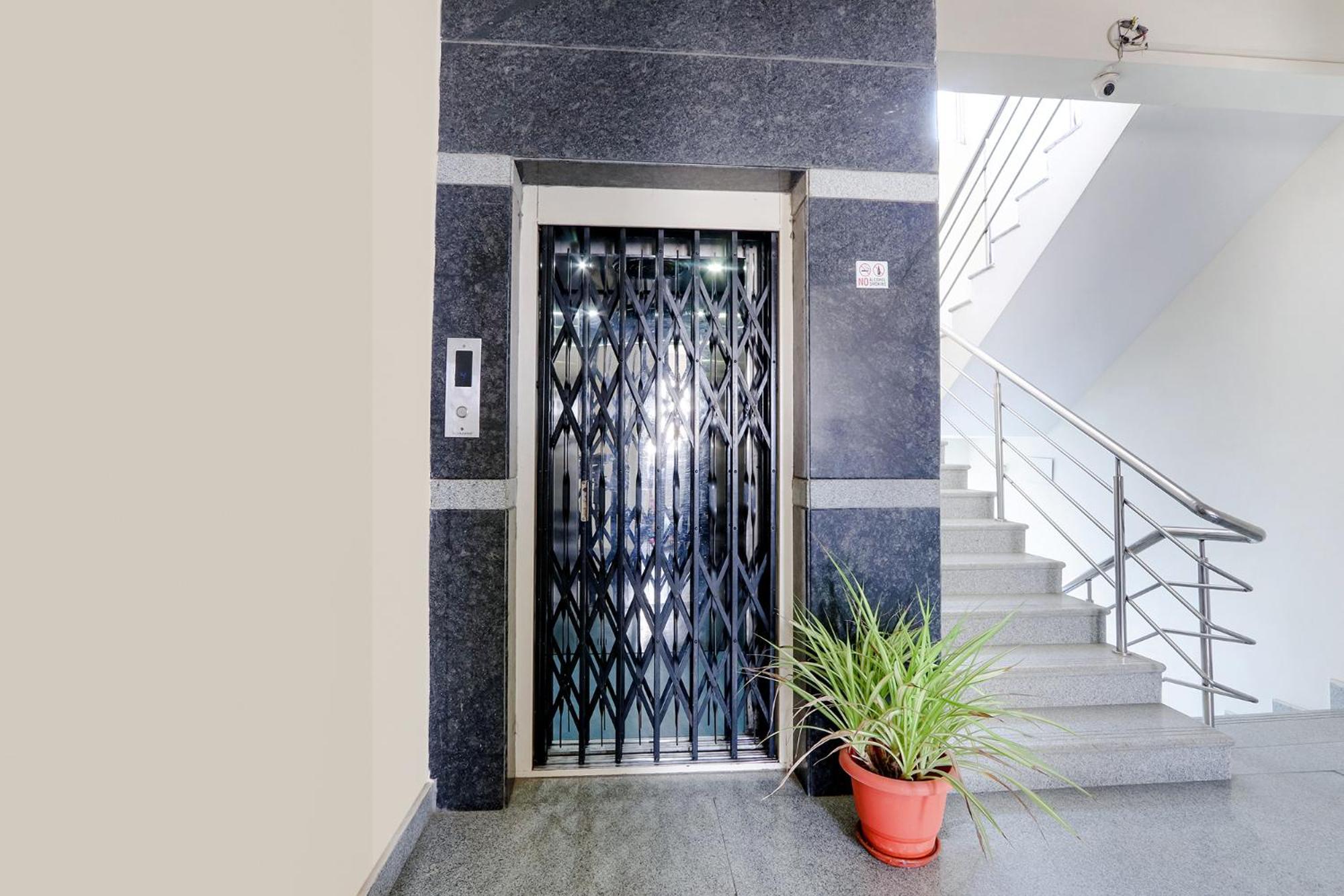 Fabhotel Namaha Suites - Nr Hyderabad International Airport, Shamshabad Dış mekan fotoğraf