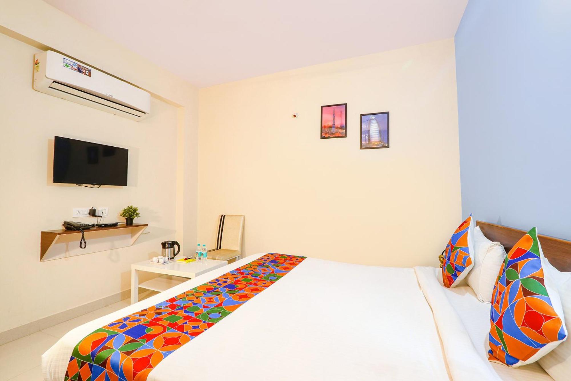 Fabhotel Namaha Suites - Nr Hyderabad International Airport, Shamshabad Dış mekan fotoğraf